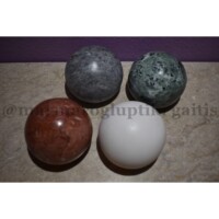 Μπάλες απο διάφορα μάρμαρα για το γραφείο (press papier)